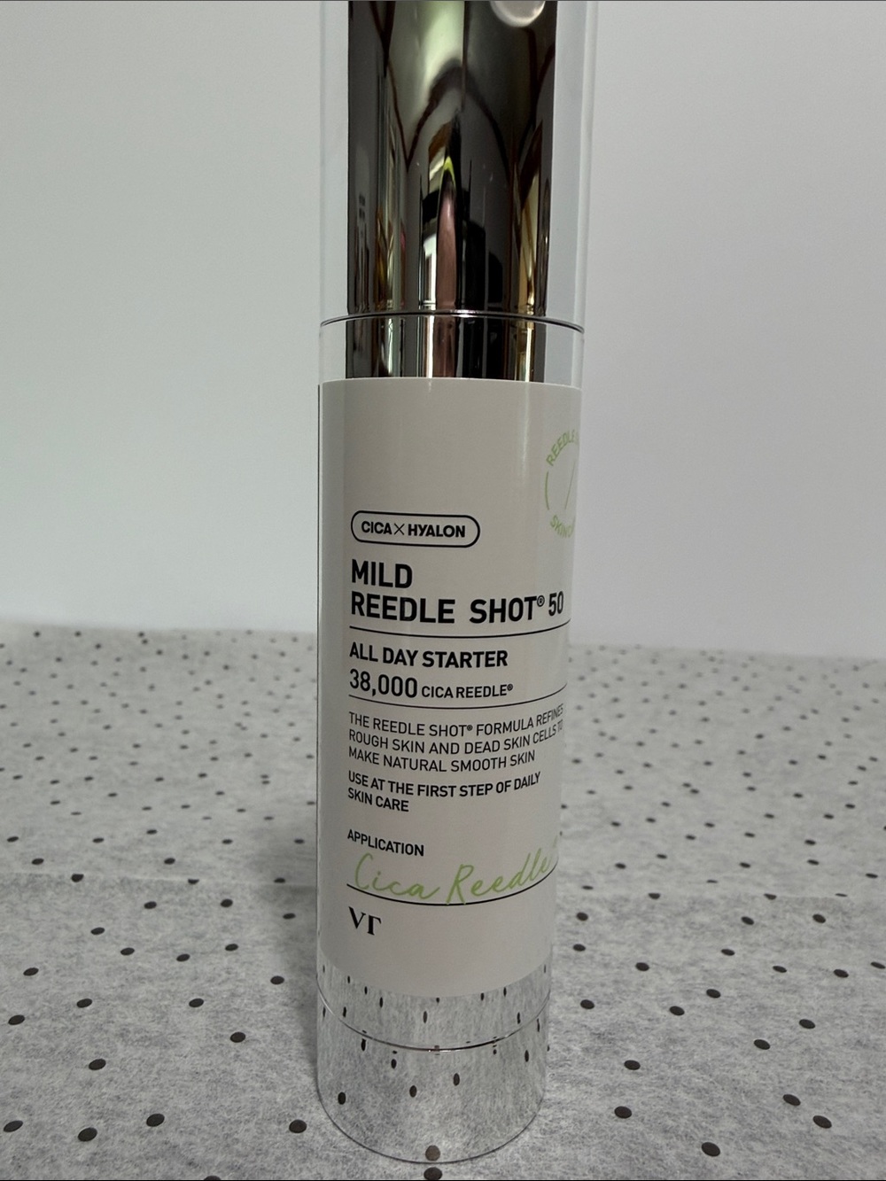 VT Cica x Hyalon Mild Reeedle Shot 50 —Moisturizer all day starter